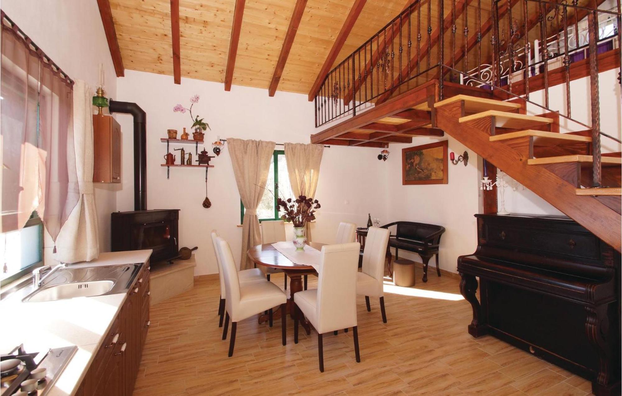 Awesome Home In Smokvica With Kitchen Exteriér fotografie